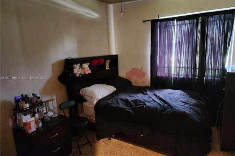 Villa ou maison à vendre à North Miami Beach, Floride: 3 chambres № 1994975 - photo 4