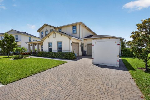 House in Loxahatchee Groves, Florida 5 bedrooms, 350.43 sq.m. № 2087555 - photo 4