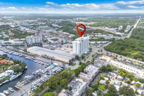 Condo in North Miami, Florida, 1 bedroom  № 1922784 - photo 29