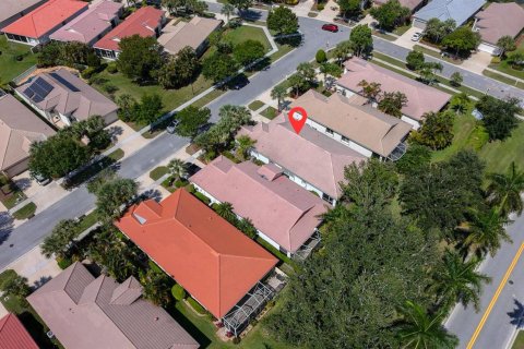 House in West Palm Beach, Florida 3 bedrooms, 182.18 sq.m. № 2177047 - photo 22