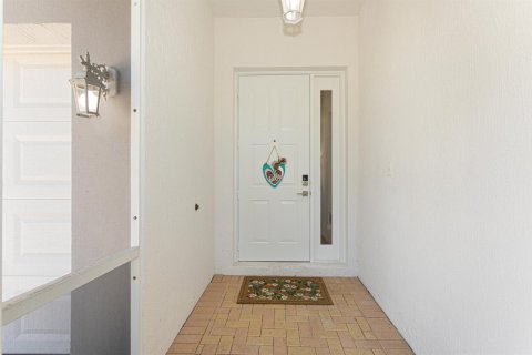 House in West Palm Beach, Florida 3 bedrooms, 182.18 sq.m. № 2177047 - photo 6