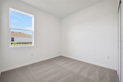House in Tavares, Florida 4 bedrooms, 148.46 sq.m. № 2152398 - photo 16