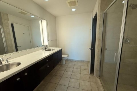 Copropriété à louer à Tampa, Floride: 2 chambres, 122.63 m2 № 2434830 - photo 5