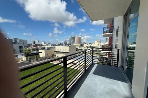 Copropriété à louer à Tampa, Floride: 2 chambres, 122.63 m2 № 2434830 - photo 9