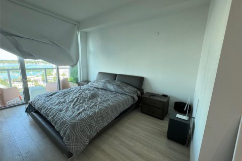 Condominio en venta en North Bay Village, Florida, 2 dormitorios, 103.4 m2 № 1949027 - foto 22