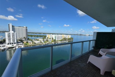 Condominio en venta en North Bay Village, Florida, 2 dormitorios, 103.4 m2 № 1949027 - foto 19