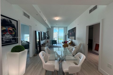 Condominio en venta en North Bay Village, Florida, 2 dormitorios, 103.4 m2 № 1949027 - foto 14