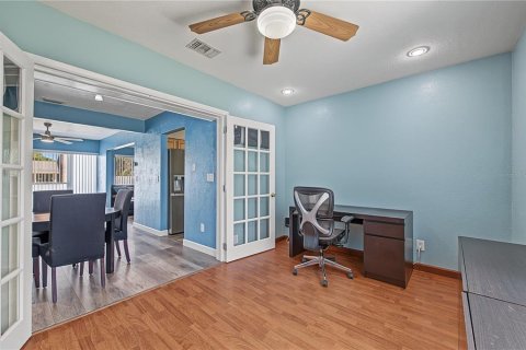 Casa en venta en Saint Petersburg, Florida, 3 dormitorios, 105.44 m2 № 2383374 - foto 16