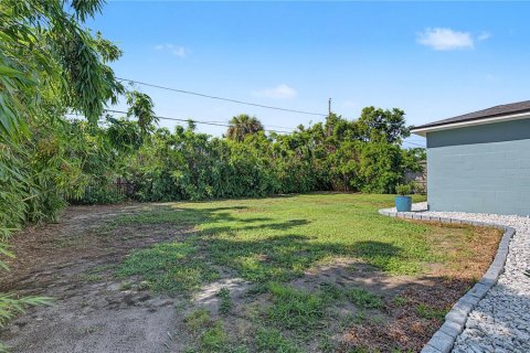 Casa en venta en Saint Petersburg, Florida, 3 dormitorios, 105.44 m2 № 2383374 - foto 20