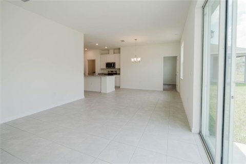 House in Lake Alfred, Florida 3 bedrooms, 122.17 sq.m. № 1815397 - photo 8