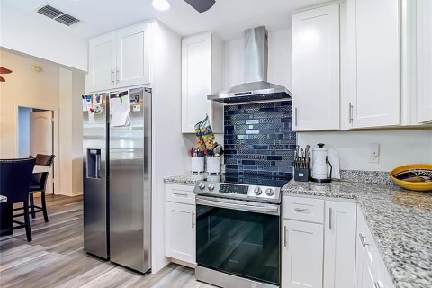 Casa en venta en Spring Hill, Florida, 3 dormitorios, 178.74 m2 № 2227071 - foto 19