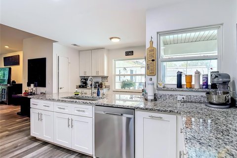 Casa en venta en Spring Hill, Florida, 3 dormitorios, 178.74 m2 № 2227071 - foto 22