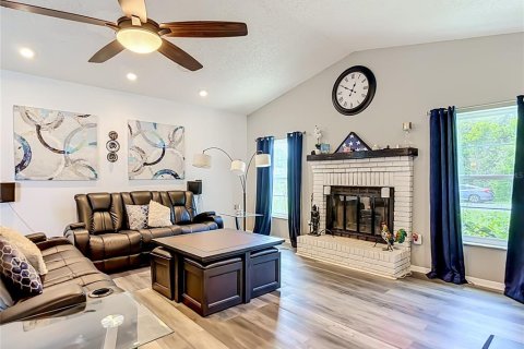 Casa en venta en Spring Hill, Florida, 3 dormitorios, 178.74 m2 № 2227071 - foto 29