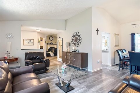 Casa en venta en Spring Hill, Florida, 3 dormitorios, 178.74 m2 № 2227071 - foto 12