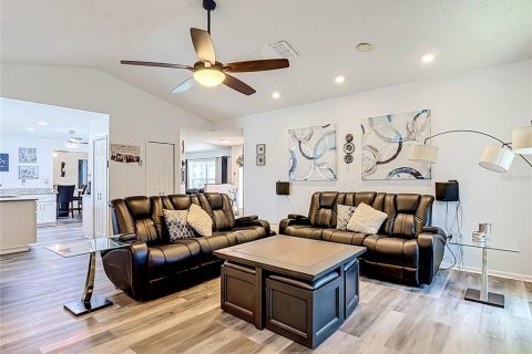 Casa en venta en Spring Hill, Florida, 3 dormitorios, 178.74 m2 № 2227071 - foto 30