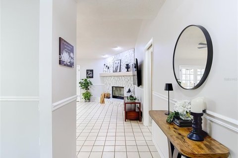 House in Tampa, Florida 3 bedrooms, 163.51 sq.m. № 2428731 - photo 5