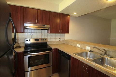 Condominio en alquiler en Bradenton, Florida, 2 dormitorios, 117.99 m2 № 1799944 - foto 3