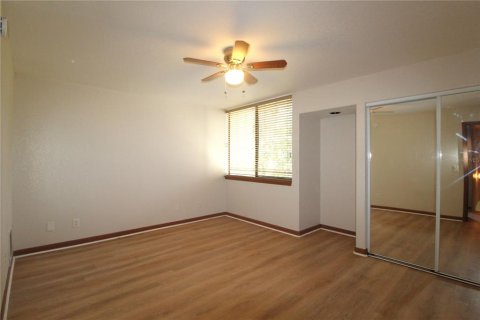 Condominio en alquiler en Bradenton, Florida, 2 dormitorios, 117.99 m2 № 1799944 - foto 11