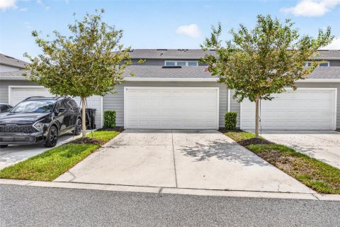 Townhouse in PINEWOOD RESERVE in Orlando, Florida 3 bedrooms, 150.5 sq.m. № 2226003 - photo 14