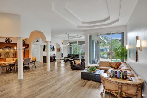 Villa ou maison à vendre à Coral Springs, Floride: 5 chambres, 273.32 m2 № 1932332 - photo 9