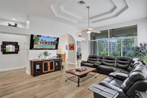 Villa ou maison à vendre à Coral Springs, Floride: 5 chambres, 273.32 m2 № 1932332 - photo 18