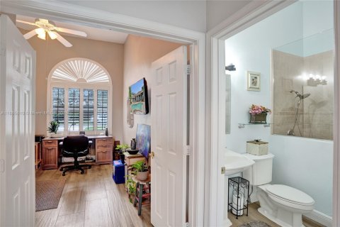 Villa ou maison à vendre à Coral Springs, Floride: 5 chambres, 273.32 m2 № 1932332 - photo 26