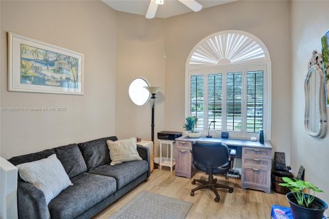 Villa ou maison à vendre à Coral Springs, Floride: 5 chambres, 273.32 m2 № 1932332 - photo 27