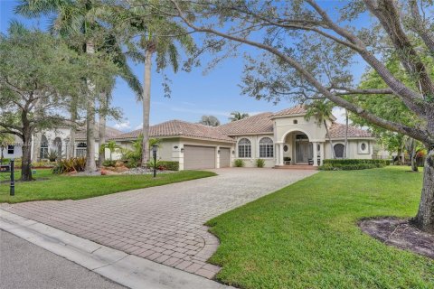 Villa ou maison à vendre à Coral Springs, Floride: 5 chambres, 273.32 m2 № 1932332 - photo 1