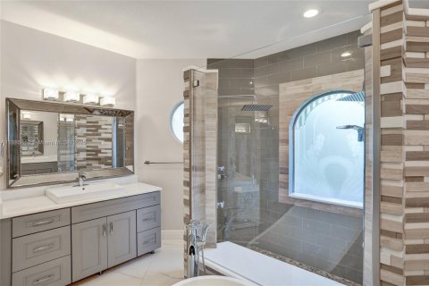 Villa ou maison à vendre à Coral Springs, Floride: 5 chambres, 273.32 m2 № 1932332 - photo 24