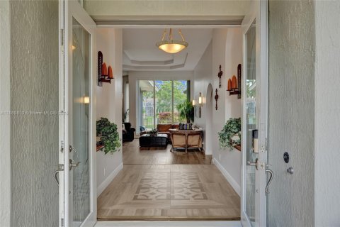 Villa ou maison à vendre à Coral Springs, Floride: 5 chambres, 273.32 m2 № 1932332 - photo 6