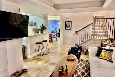 Adosado en alquiler en Deerfield Beach, Florida, 3 dormitorios, 216.18 m2 № 1868549 - foto 12