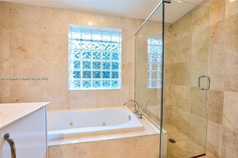 Adosado en alquiler en Deerfield Beach, Florida, 3 dormitorios, 216.18 m2 № 1868549 - foto 20