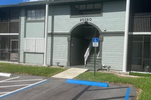 Copropriété à vendre à Miami, Floride: 3 chambres, 98.94 m2 № 2046098 - photo 2