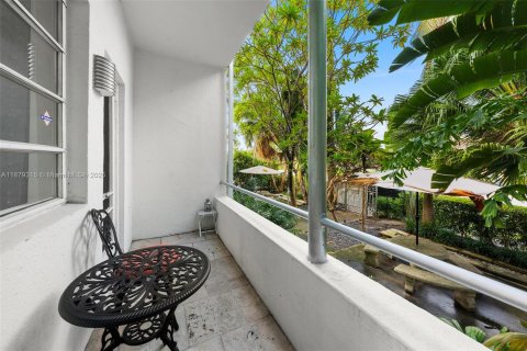 Copropriété à vendre à Miami Beach, Floride: 1 chambre, 66.89 m2 № 1983171 - photo 27