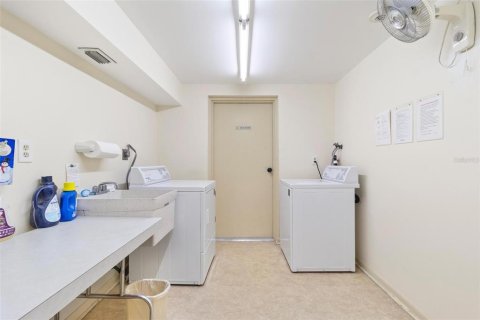 Copropriété à louer à Saint Petersburg, Floride: 2 chambres, 109.16 m2 № 1593250 - photo 25