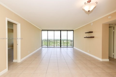 Copropriété à louer à Miami, Floride: 2 chambres, 113.25 m2 № 2169484 - photo 6
