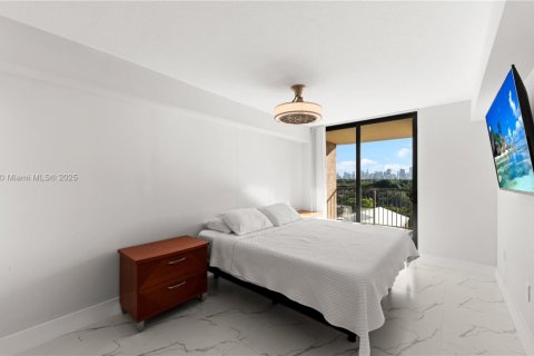 Condominio en venta en Miami, Florida, 2 dormitorios, 81.1 m2 № 1950114 - foto 14