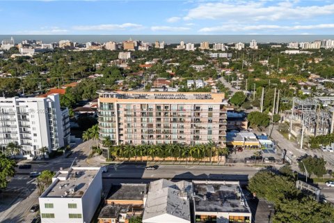 Condominio en venta en Miami, Florida, 2 dormitorios, 81.1 m2 № 1950114 - foto 3