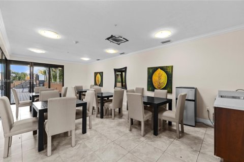 Condominio en venta en Miami, Florida, 2 dormitorios, 81.1 m2 № 1950114 - foto 29