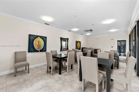 Condominio en venta en Miami, Florida, 2 dormitorios, 81.1 m2 № 1950114 - foto 28