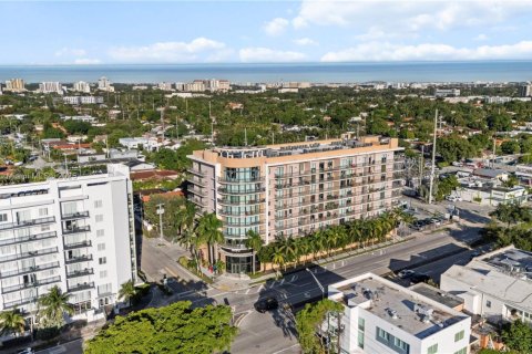 Condominio en venta en Miami, Florida, 2 dormitorios, 81.1 m2 № 1950114 - foto 2