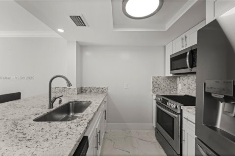 Condominio en venta en Miami, Florida, 2 dormitorios, 81.1 m2 № 1950114 - foto 6