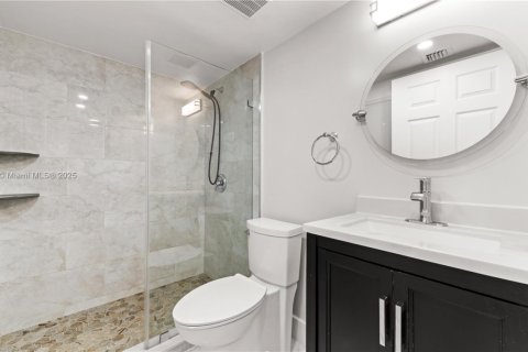 Condominio en venta en Miami, Florida, 2 dormitorios, 81.1 m2 № 1950114 - foto 20