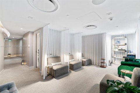 Condominio en venta en Fort Lauderdale, Florida, 41.34 m2 № 1988214 - foto 29