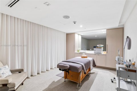 Condominio en venta en Fort Lauderdale, Florida, 41.34 m2 № 1988214 - foto 27