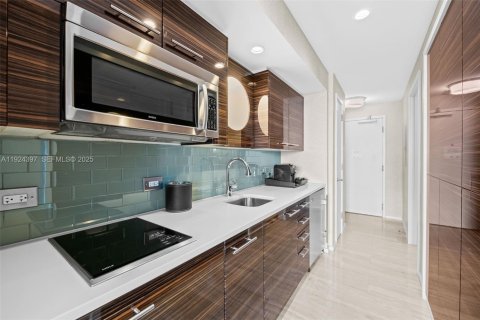 Condominio en venta en Fort Lauderdale, Florida, 41.34 m2 № 1988214 - foto 4