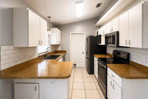 Casa en venta en Ocala, Florida, 3 dormitorios, 103.31 m2 № 2150511 - foto 7