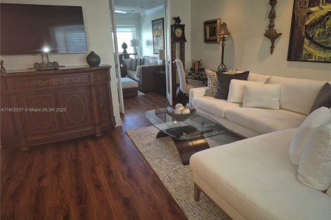Condominio en venta en Fort Lauderdale, Florida, 2 dormitorios, 74.32 m2 № 1954043 - foto 6