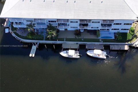 Condominio en venta en Fort Lauderdale, Florida, 2 dormitorios, 74.32 m2 № 1954043 - foto 26
