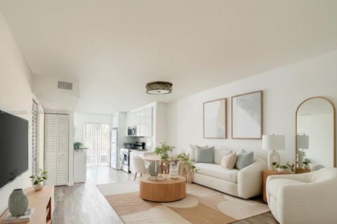 Купить кондоминиум в Майами, Флорида 2 спальни, 58.06м2, № 2153188 - фото 3
